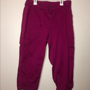 fuchsia colored capris